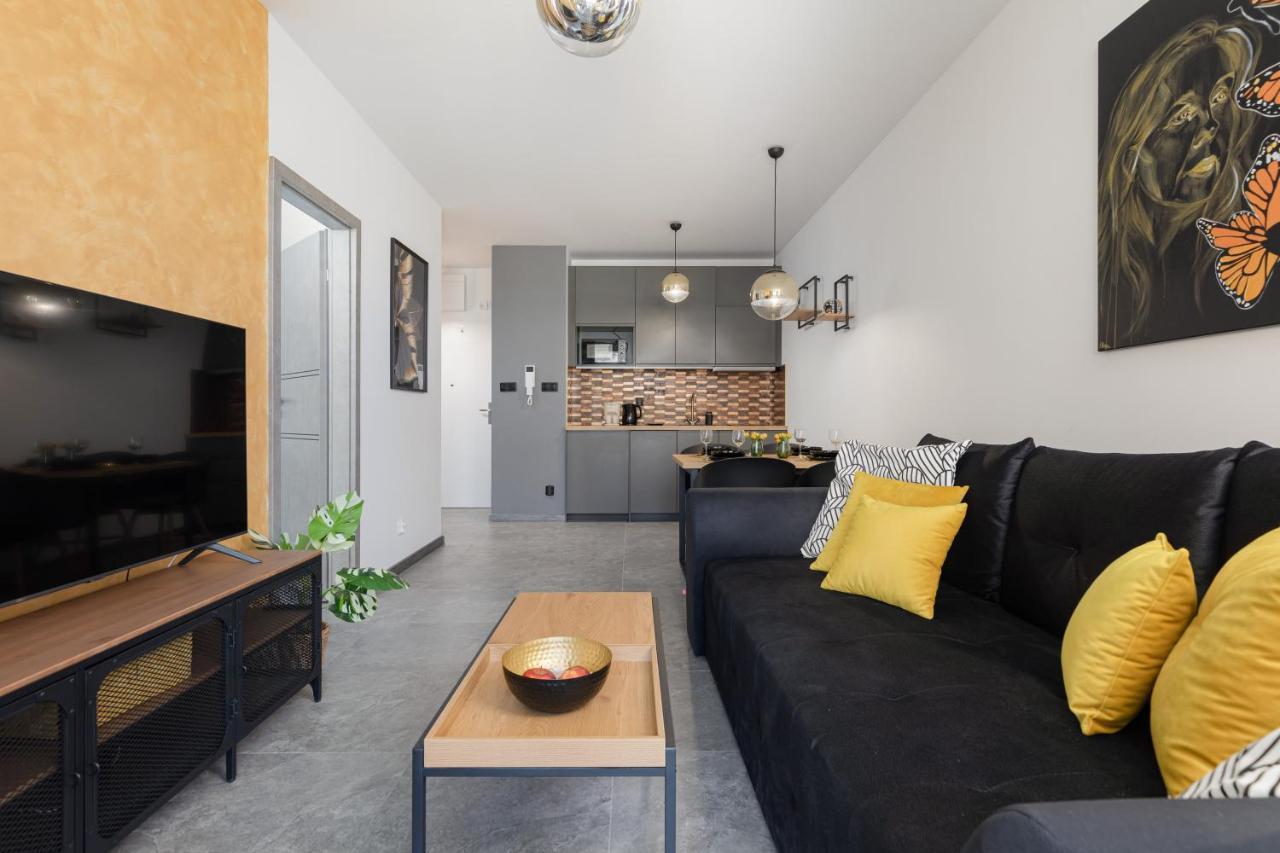 Baltic Marina Residence Apartments By Noclegi Renters 科沃布热格 外观 照片